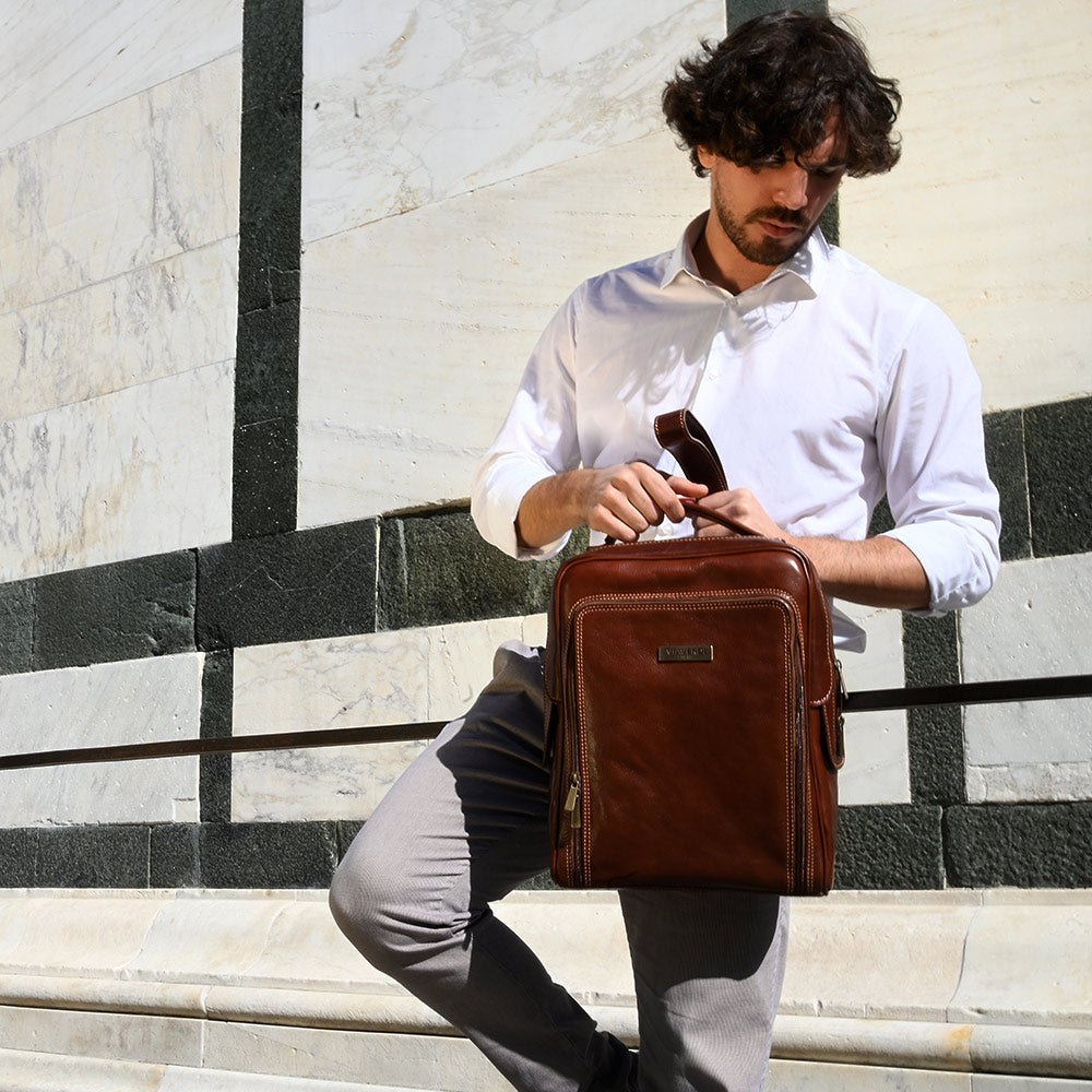 VIAVERDI Brown Leather Backpack Made in Italy